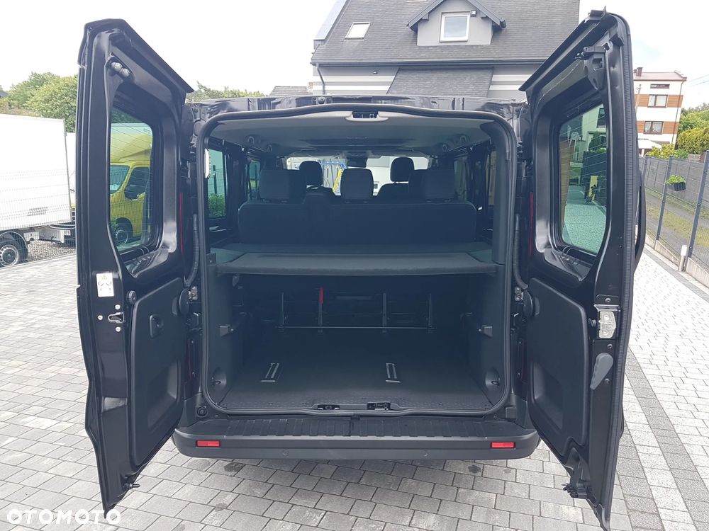 Renault Trafic - 18