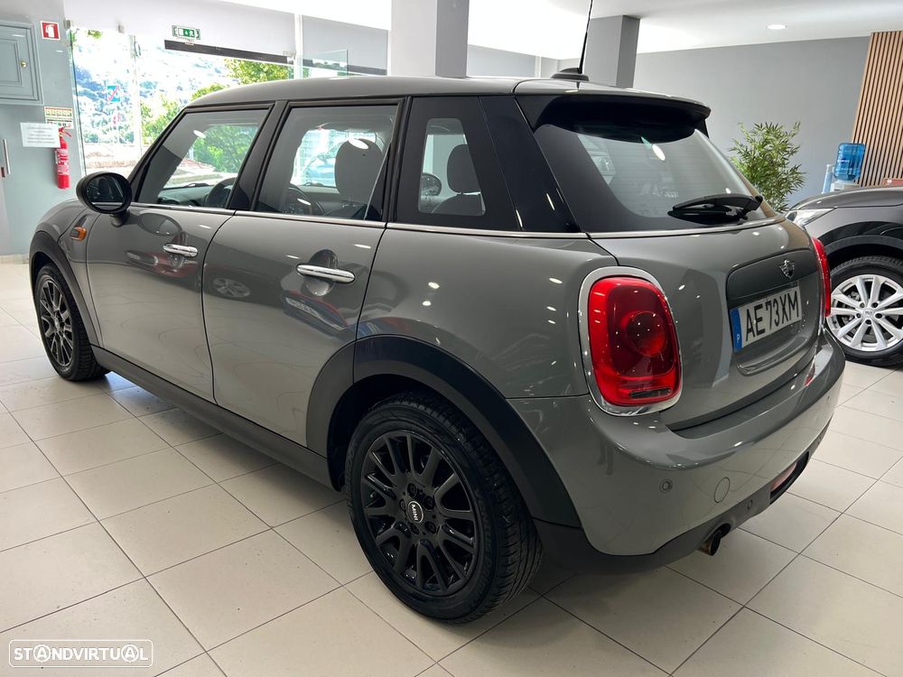 MINI 5 Portas One D - 5
