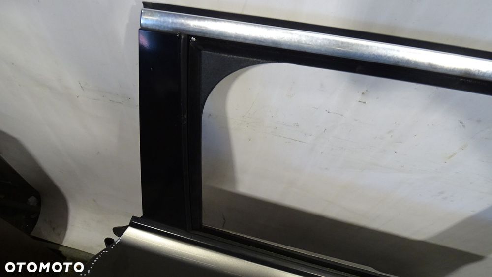 DRZWI PRAWY TYŁ PEUGEOT 3008 1.6HDI - 9