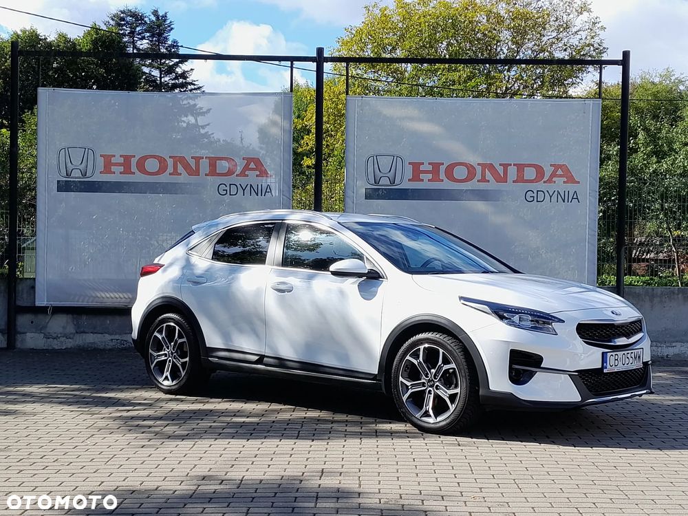 Kia XCeed 1.5 T-GDI M - 2