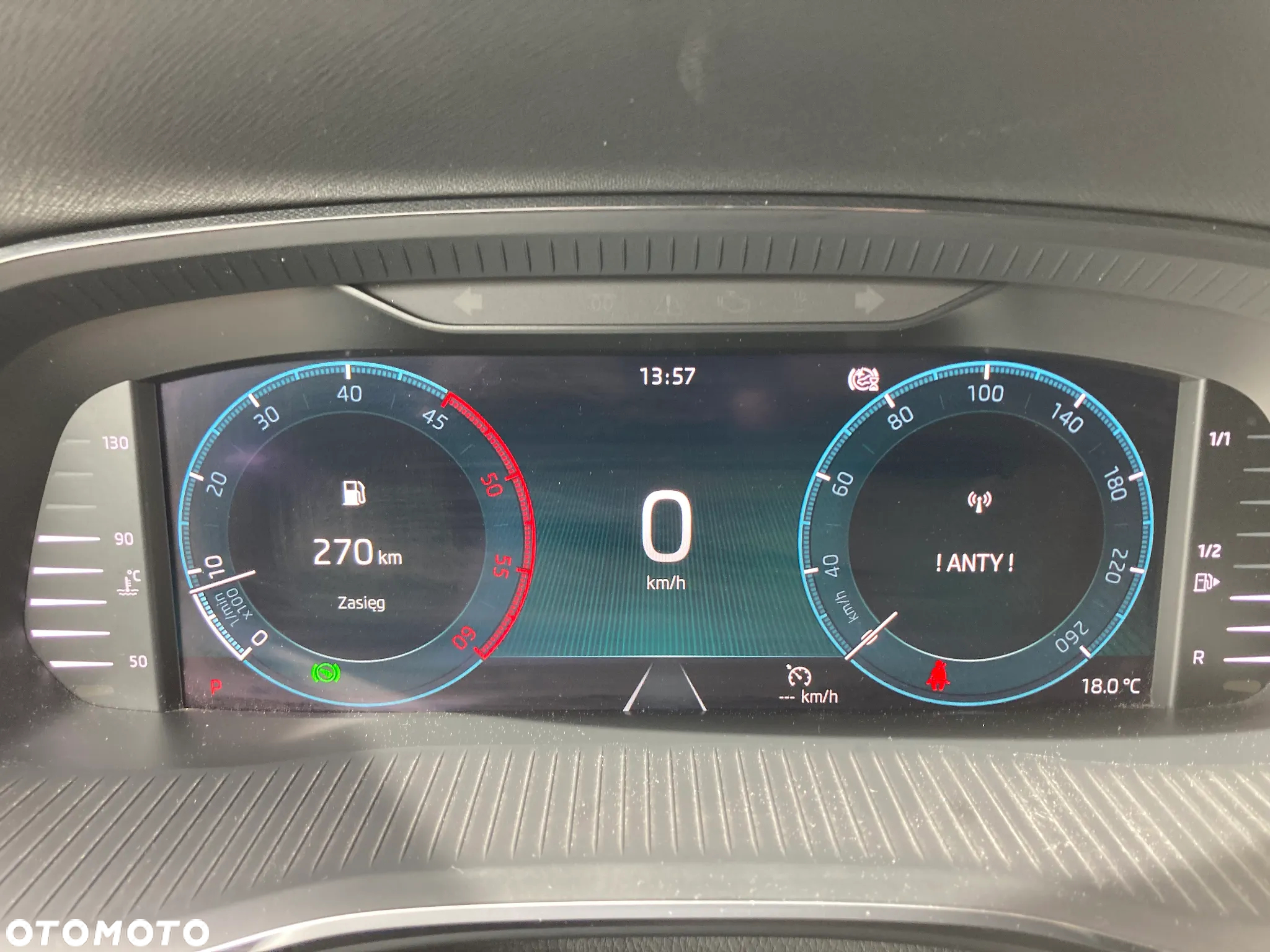 Skoda Octavia Combi 2.0 TDI DSG Clever - 19