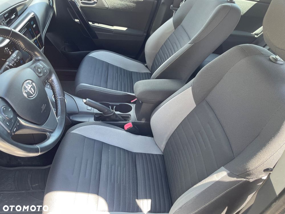 Toyota Auris 1.8 VVT-i Automatik Edition - 14