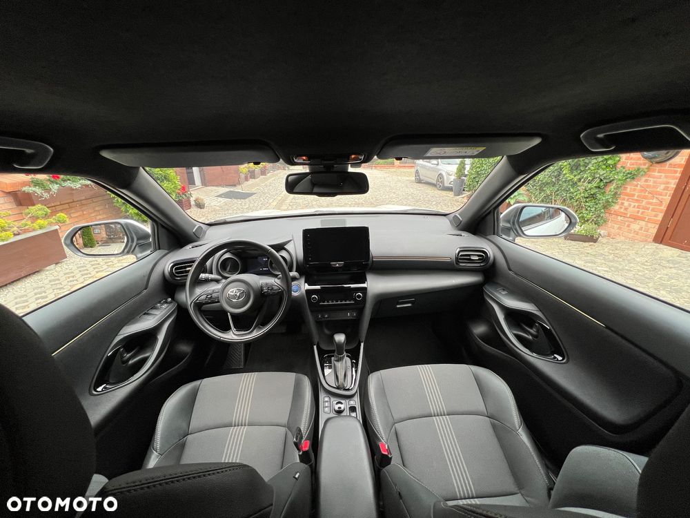 Toyota Yaris Cross Hybrid 1.5 Executive 4x4 - 21