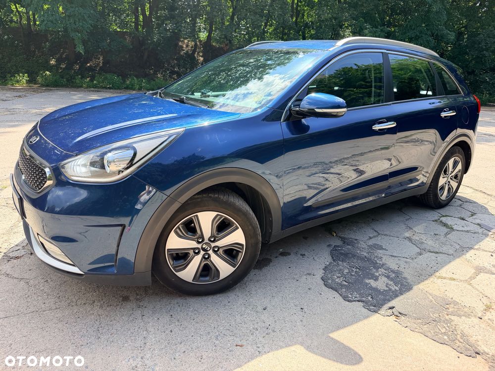 Kia Niro 1.6 GDI Hybrid L - 10