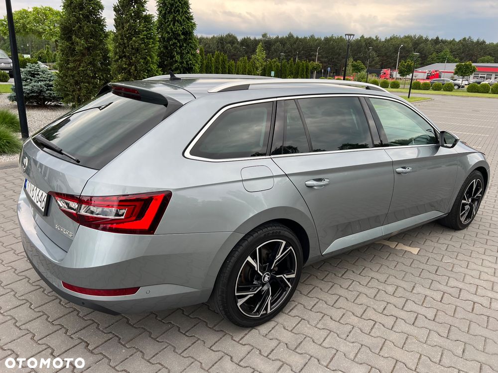 Skoda Superb 2.0 TDI Ambition - 8