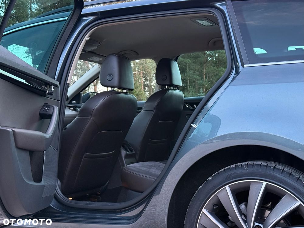 Skoda Octavia 2.0 TDI L&K - 25
