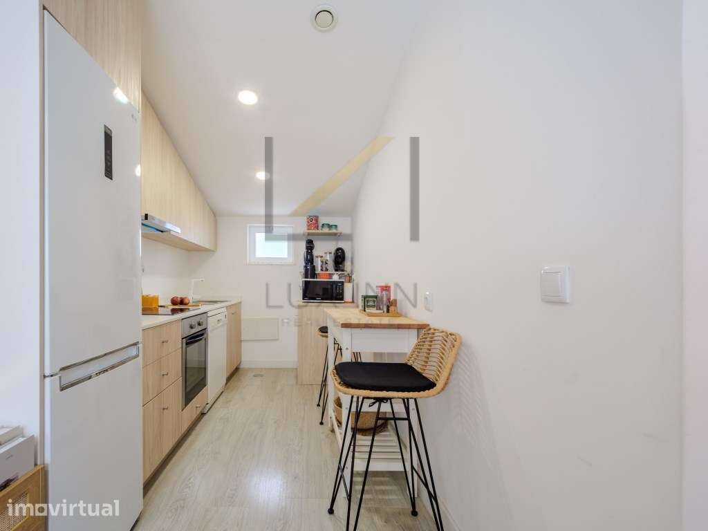 Apartamento t2 renovado | centro histórico de Almada - Grande imagem: 3/26