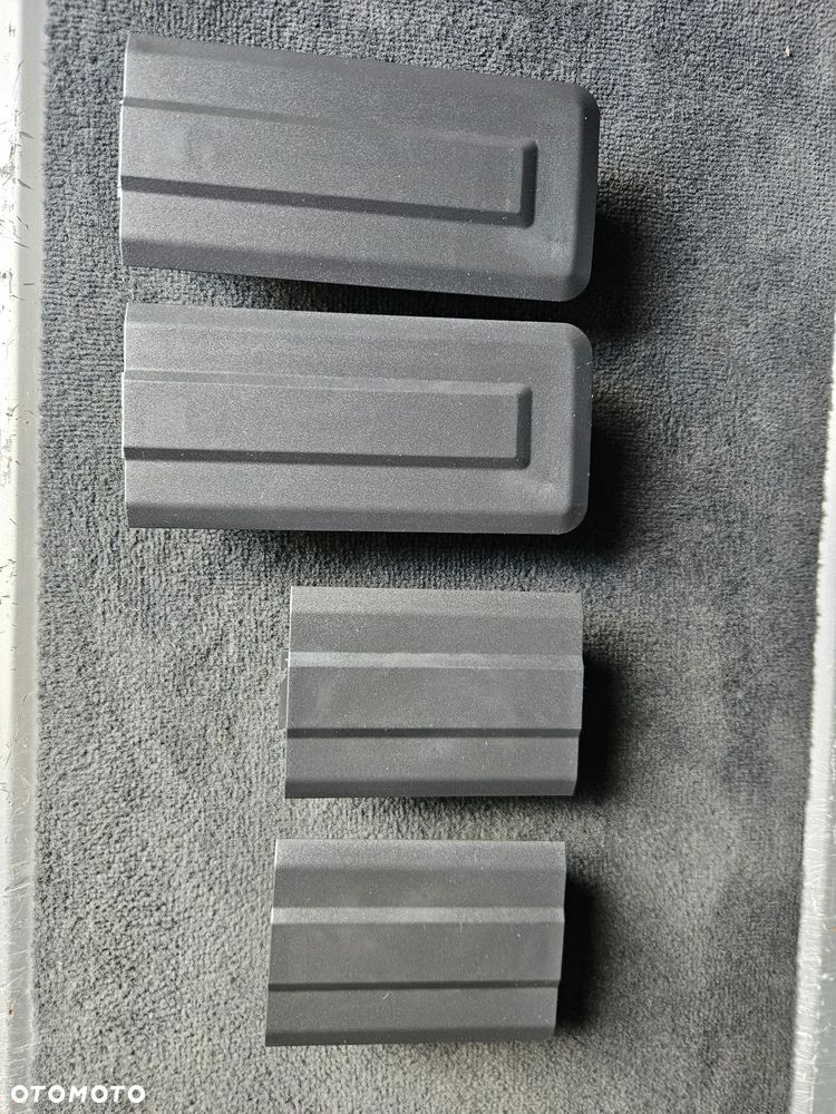 Osłona Zaślepka Maskownica szyny VW T5 T6 MULTIVAN