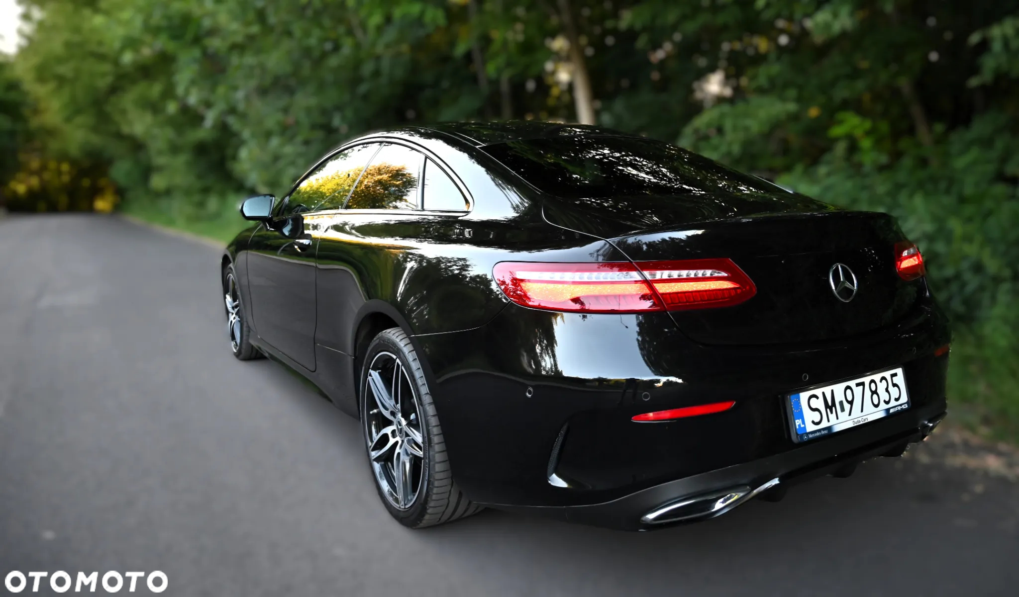 Mercedes-Benz Klasa E 220 d Coupe 4-Matic 9G-TRONIC - 21