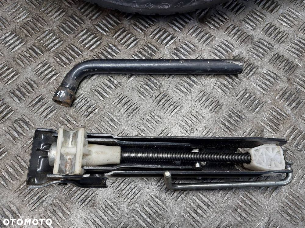 LEWAREK PODNOŚNIK + DOJAZDÓWKA 5x110 4Jx16 115/70R16 OPEL VECTRA C - 2