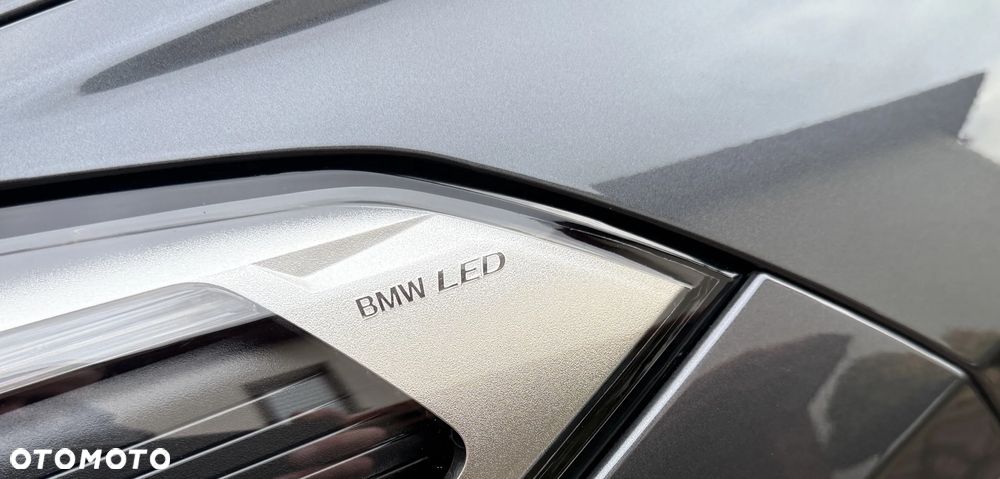 BMW X1 sDrive18d xLine - 31