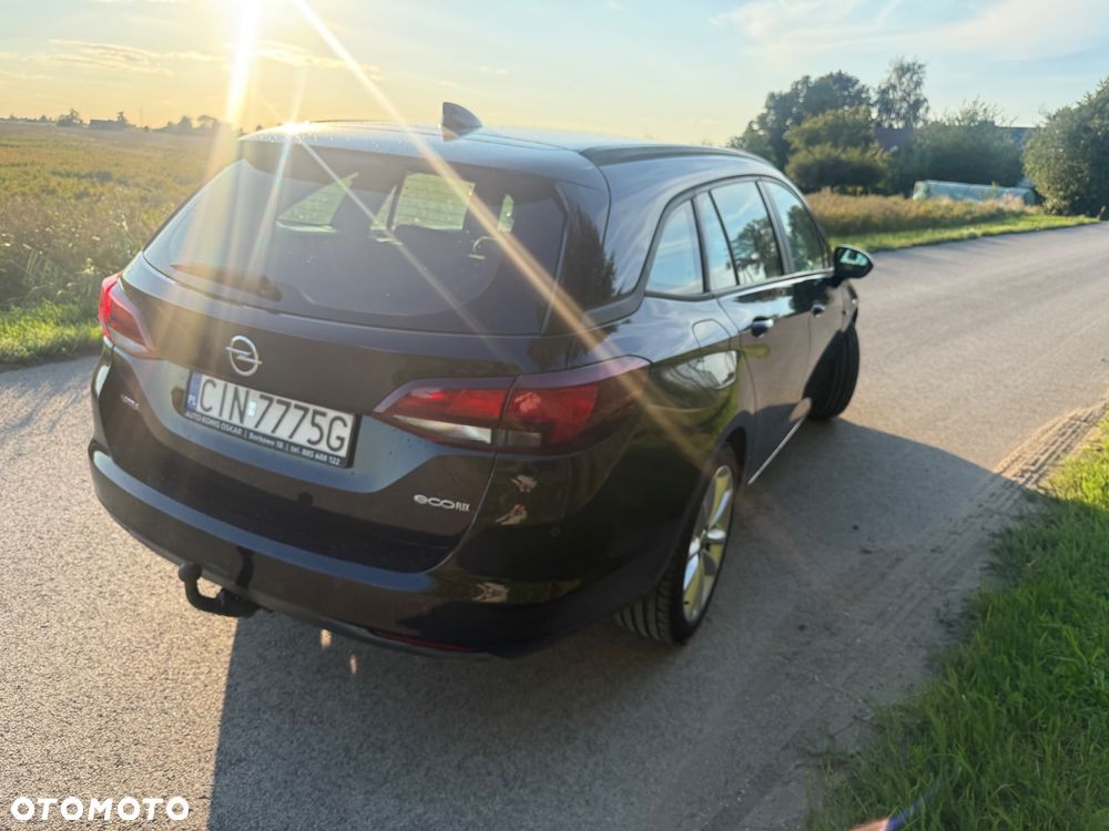 Opel Astra 1.6 CDTI Enjoy - 4