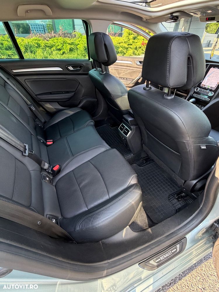 Renault Megane E-TECH 160 INTENS - 17
