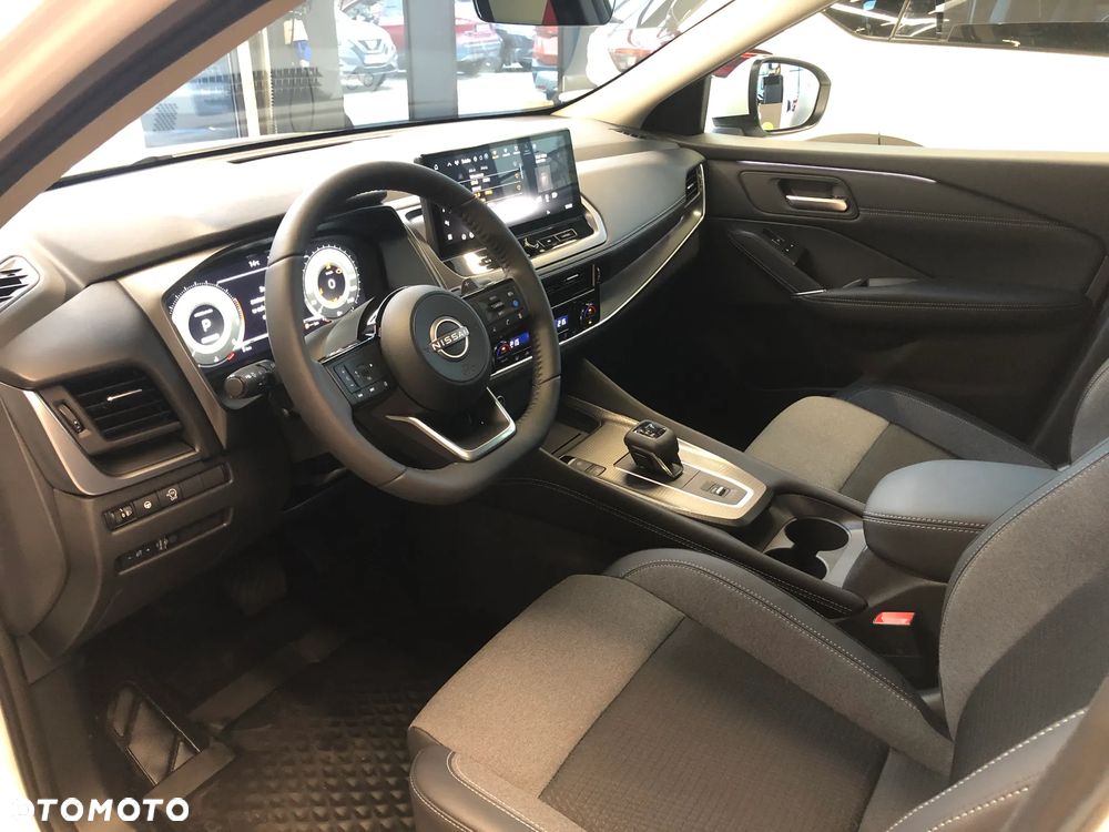 Nissan Qashqai 1.3 DIG-T mHEV 4x4 N-Connecta Xtronic - 9