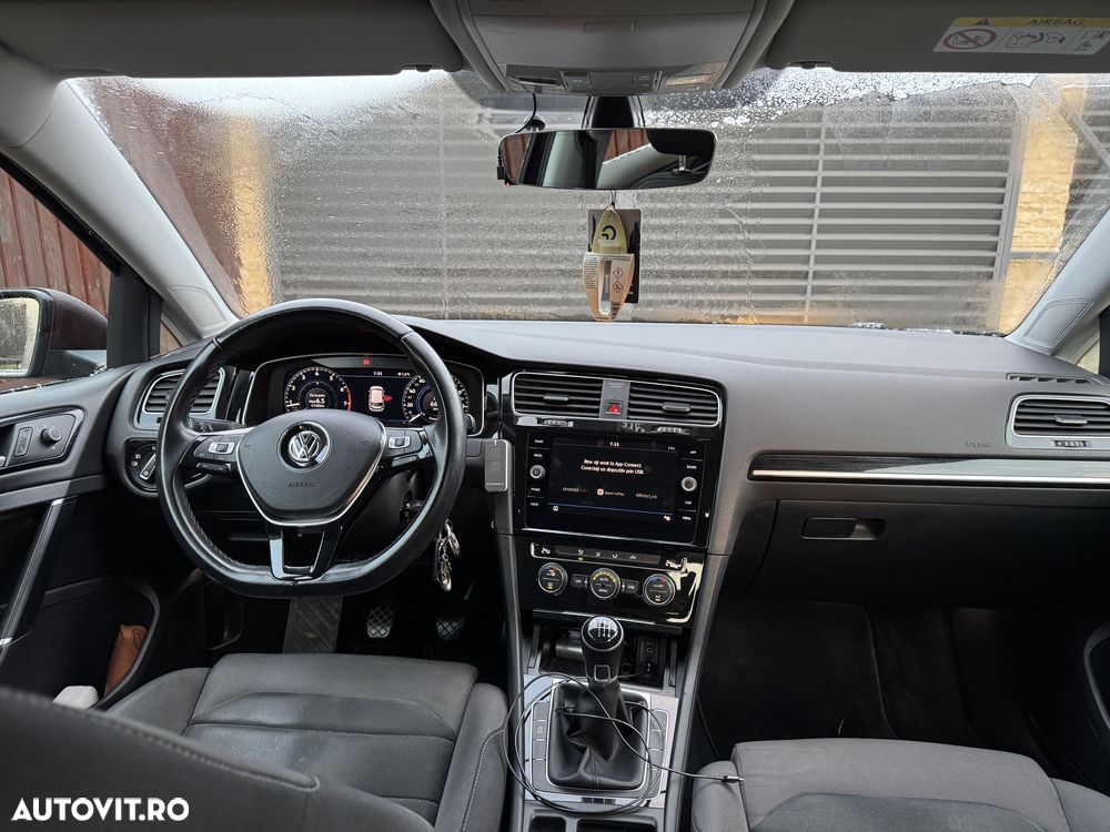 Volkswagen Golf 1.4 TSI Highline - 11