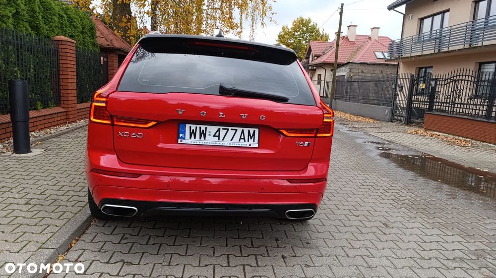 Volvo XC 60 T6 AWD Geartronic RDesign - 13