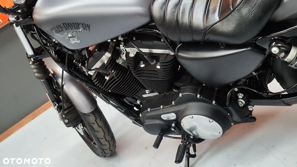 Harley-Davidson Sportster - 30