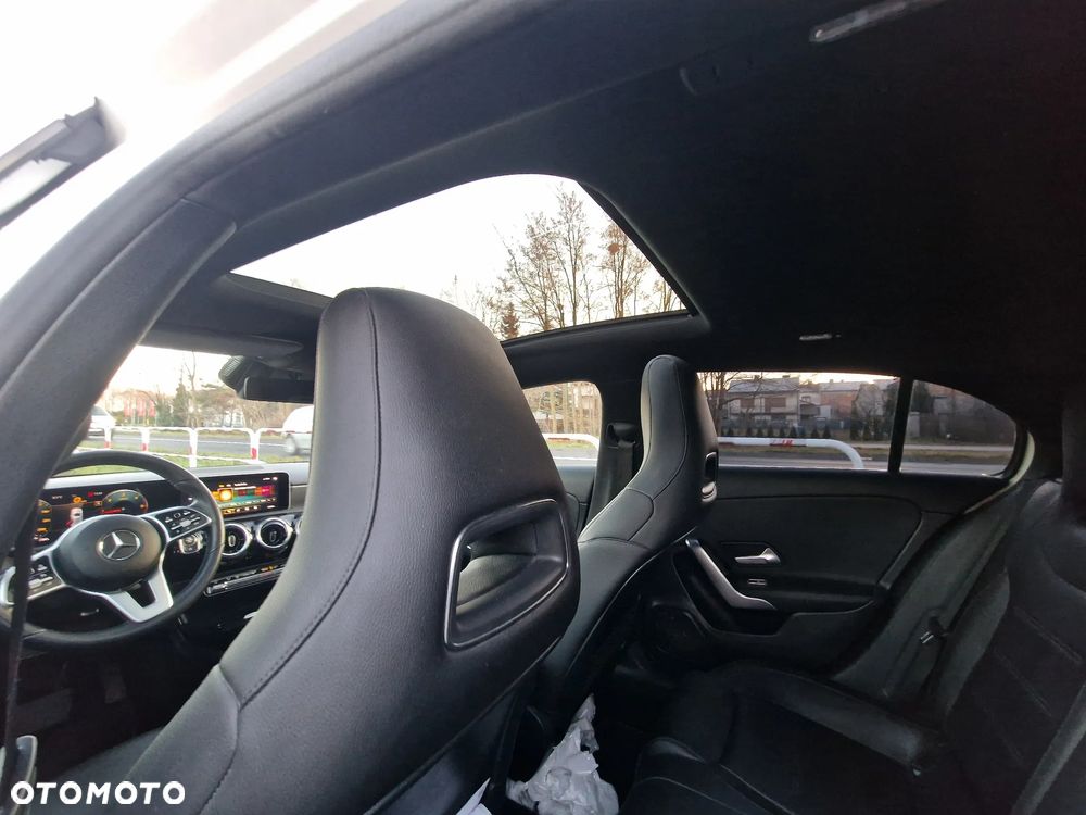 Mercedes-Benz Klasa A 180 d 7G-DCT Edition 19 - 13