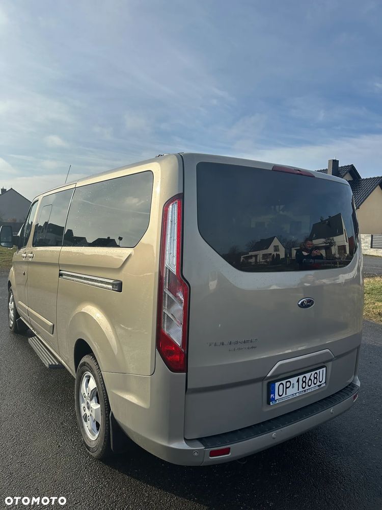 Ford Transit Custom 310 L2H1 Limited - 6