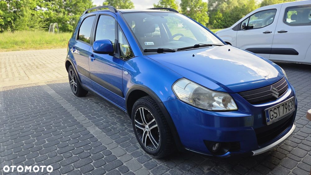 Suzuki SX4 - 5