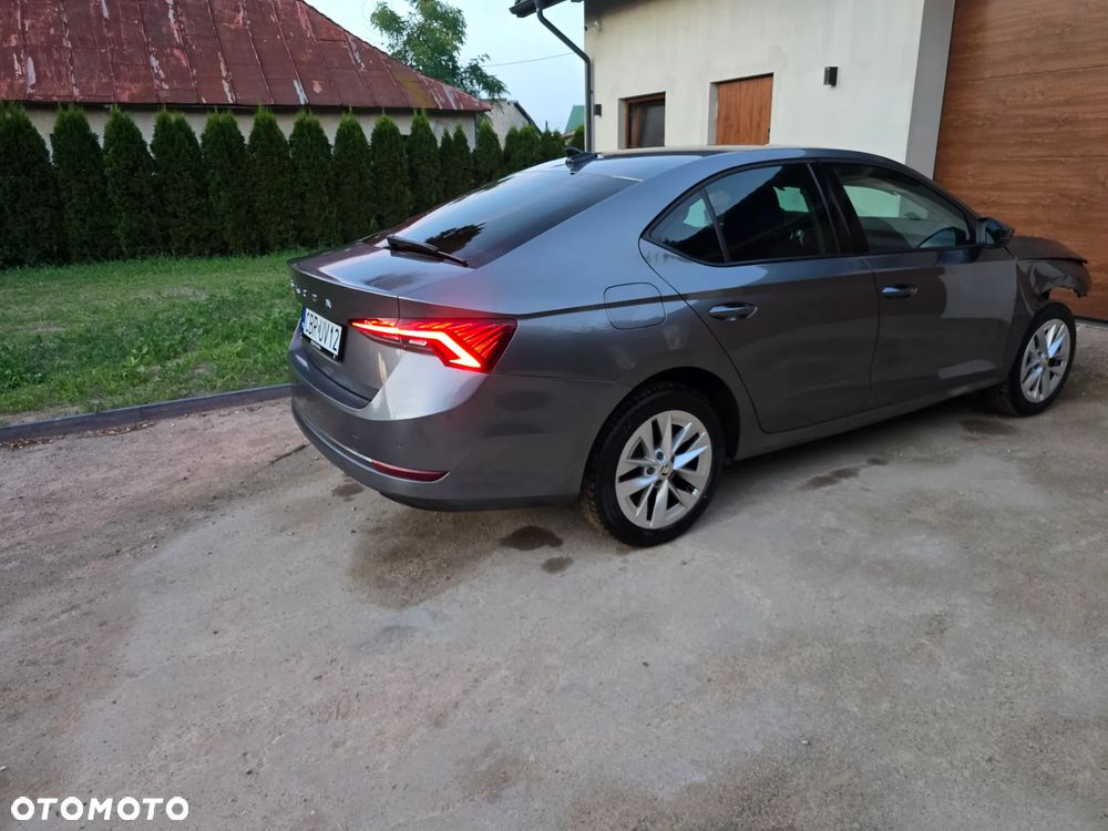 Skoda Octavia 2.0 TDI Ambition DSG - 5