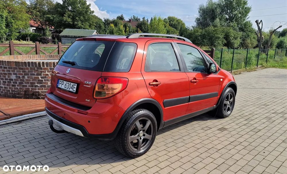 Suzuki SX4 1.6 Premium 4WD - 8