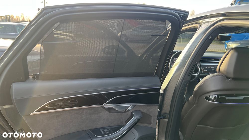 Audi A8 50 TDI quattro tiptronic - 27