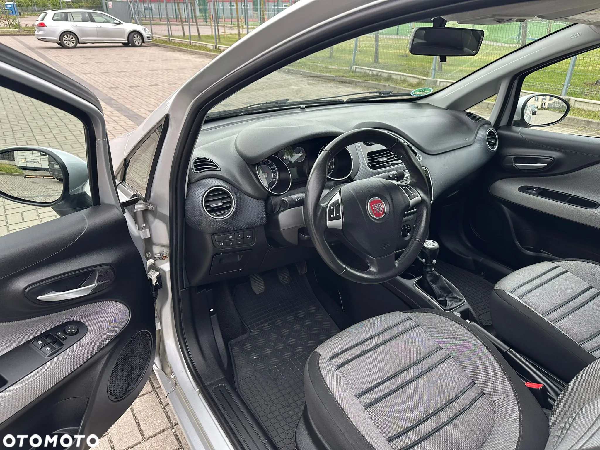 Fiat Grande Punto - 7