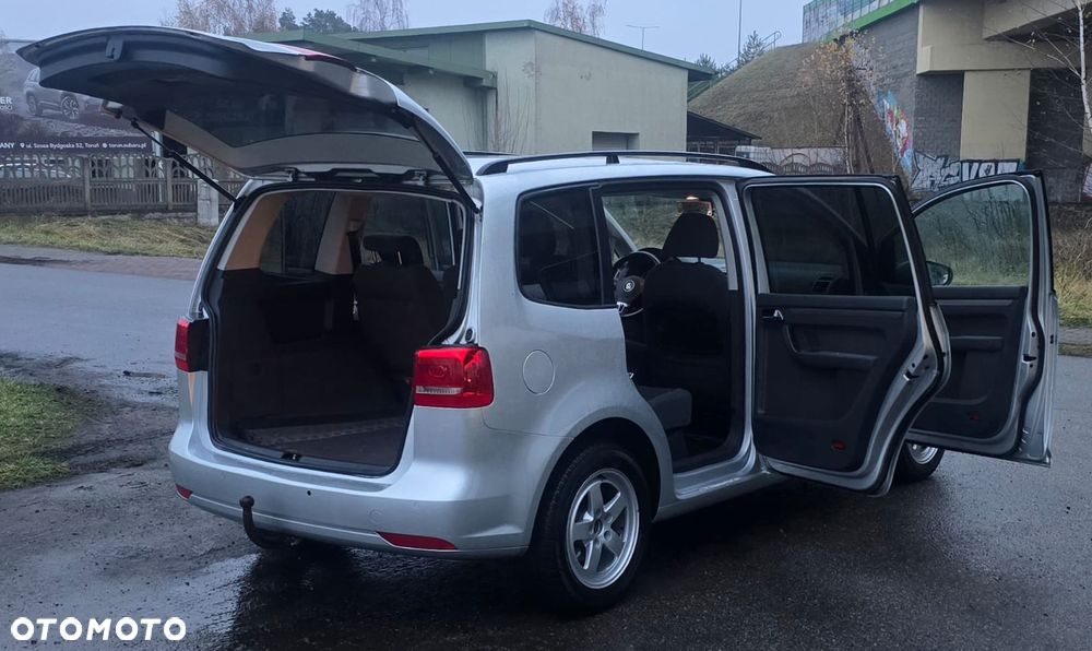 Volkswagen Touran 1.6 TDI DPF Comfortline - 16