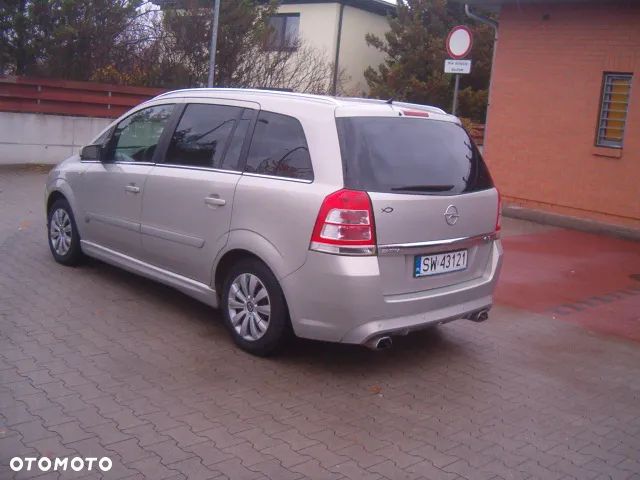 Opel Zafira - 7