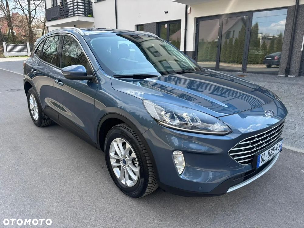 Ford Kuga 2.5 Duratec FHEV 4x4 TITANIUM - 11