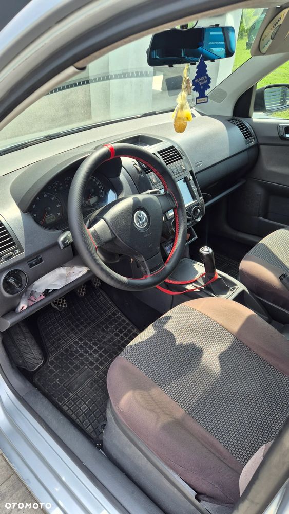 Volkswagen Polo - 6