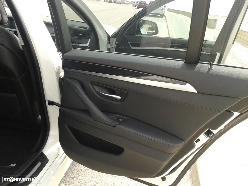 BMW 520 d 130g - 14