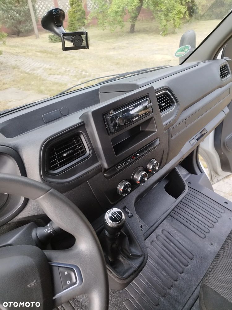 Renault Master - 11