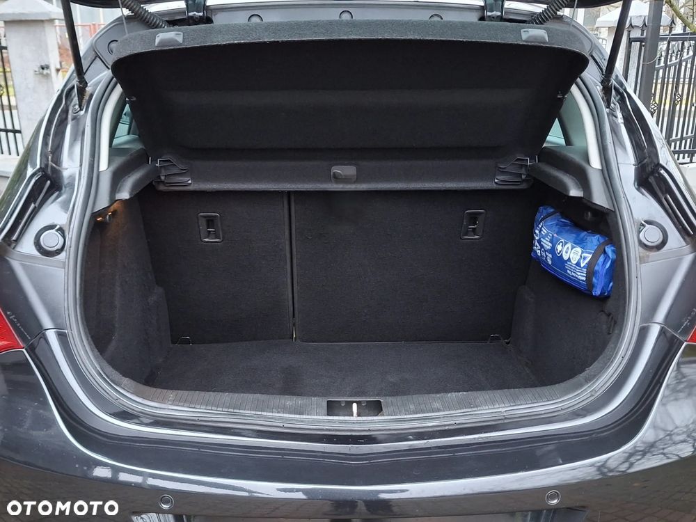 Opel Astra 1.4 Turbo - 27