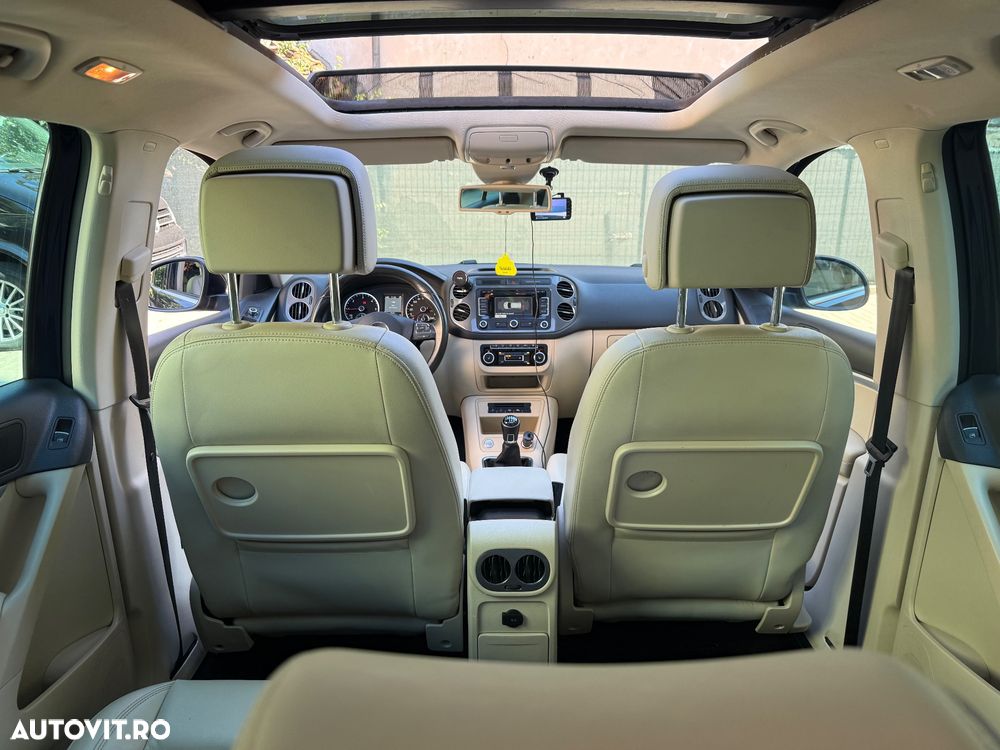 Volkswagen Tiguan 2.0 TDI DPF 4Motion BlueMotion Technology Exclusive - 8