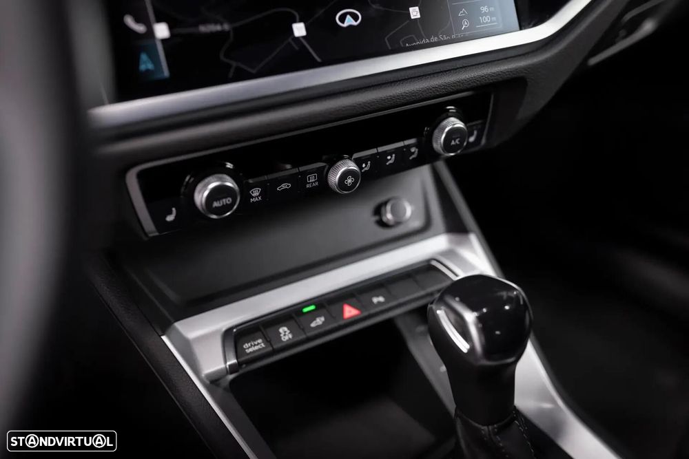 Audi Q3 Sportback 45 TFSIe S tronic - 31