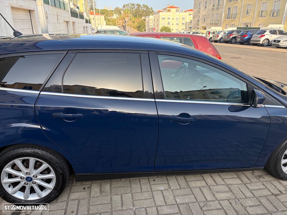 Ford Focus SW 1.0 EcoBoost Titanium Aut. - 3
