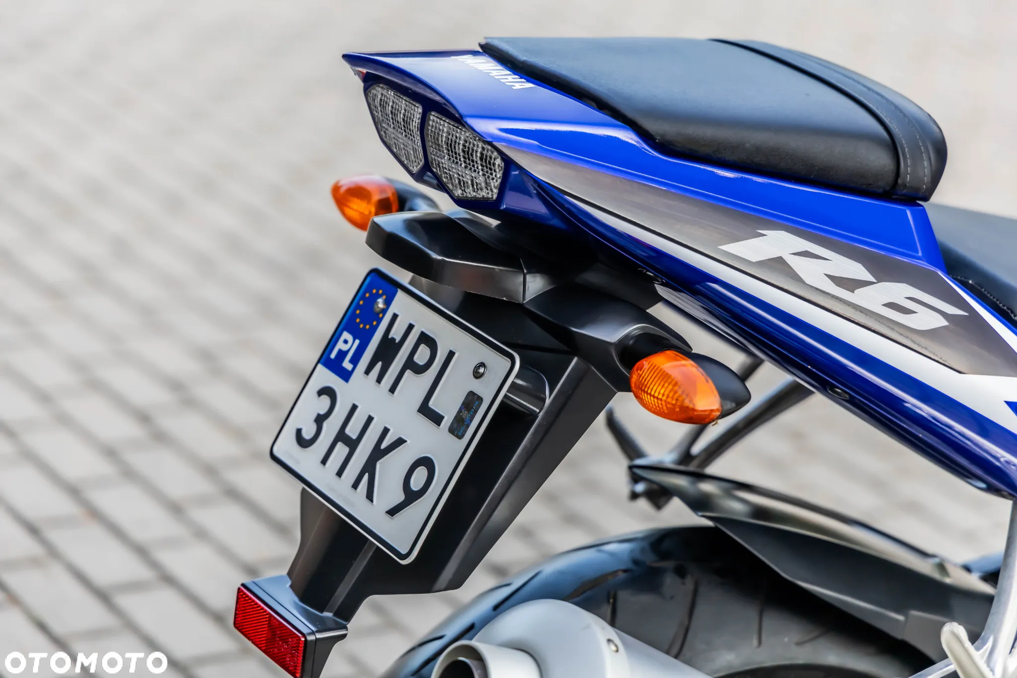 Yamaha R6 - 12