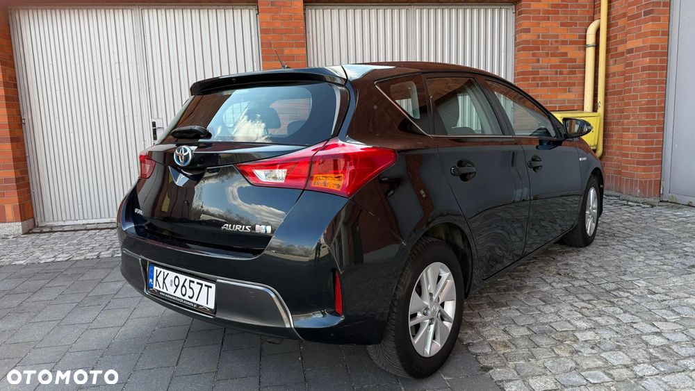Toyota Auris - 2