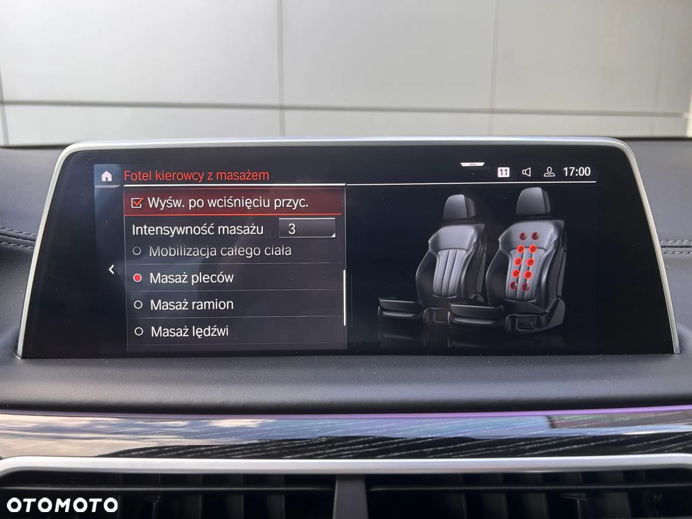BMW Seria 7 750i xDrive sport - 40