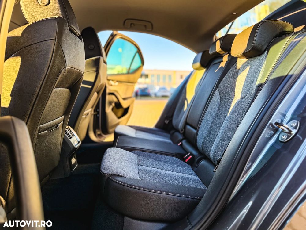 Skoda Octavia 2.0 TDI 150 CP DSG Selection - 19