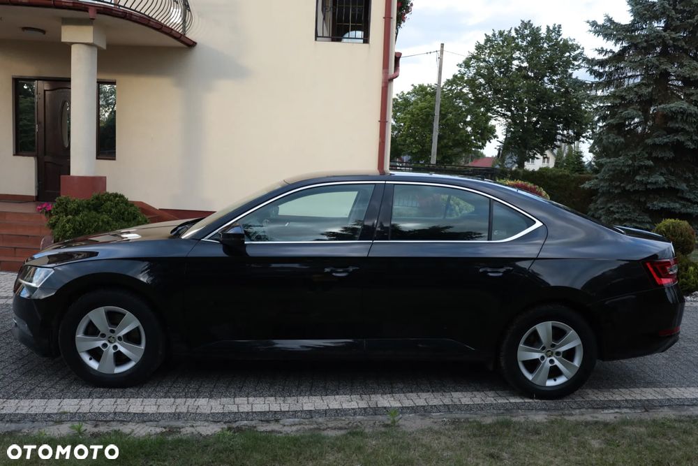 Skoda Superb 1.8 TSI Ambition - 11