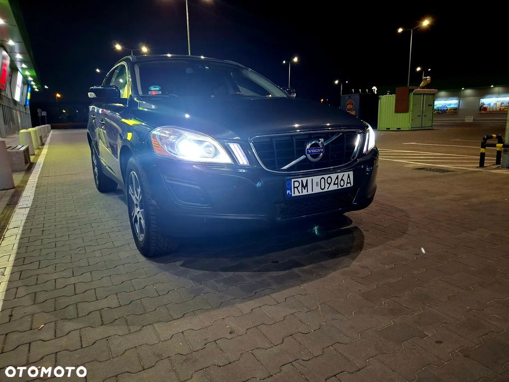 Volvo XC 60 - 24