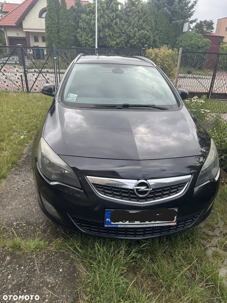 Opel Astra IV 2.0 CDTI Sport - 1