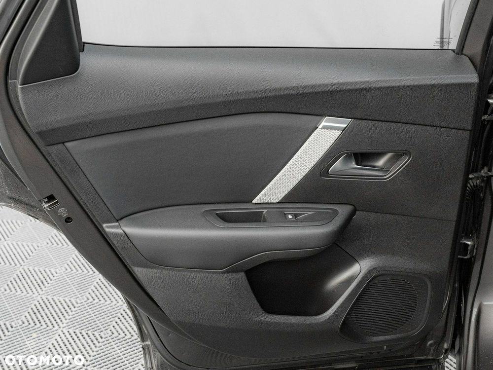 Citroën C4 1.2 PureTech Shine S&S EAT8 - 24