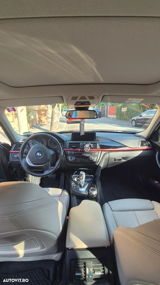 BMW Seria 3 320d Touring xDrive Aut. Sport Line - 7