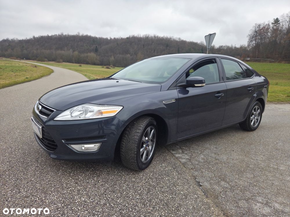 Ford Mondeo 1.6 T Ambiente - 11