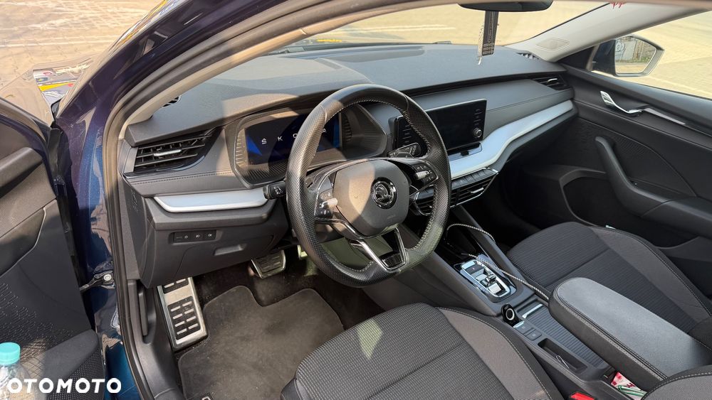 Skoda Octavia 2.0 TDI SCR Ambition DSG - 4