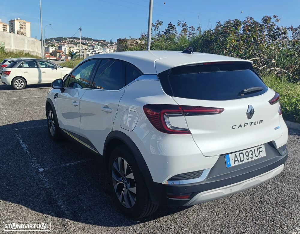 Renault Captur 1.6 E-Tech Plug-In Exclusive - 3